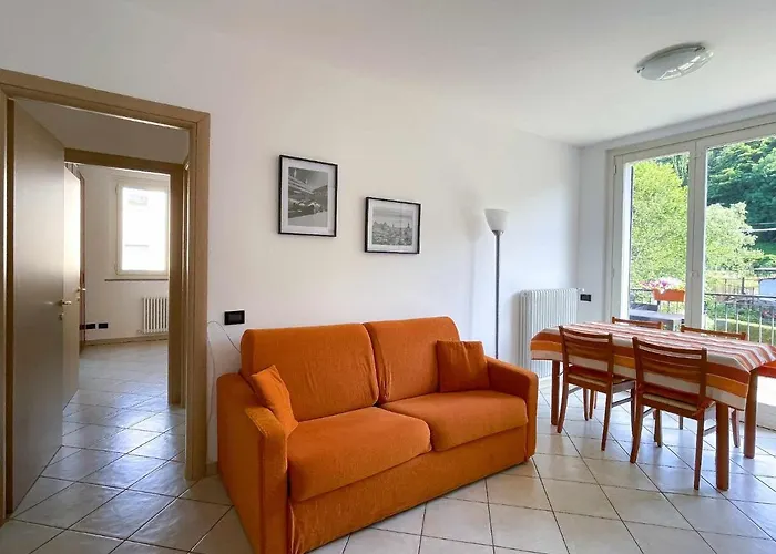 La Spiaggia Apartment *